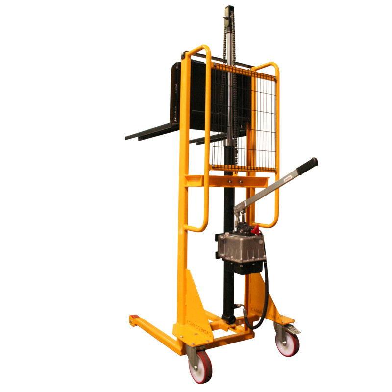 Sollevatore a pompa idraulica